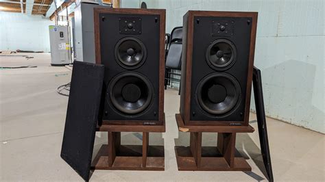 My Dad gave me his vintage Polk Audio 3-Way Floor Monitor speakers ...