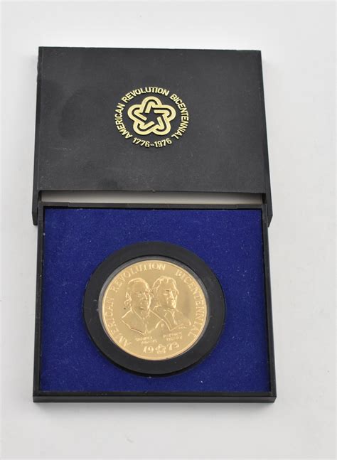 1976 1776 Bicentennial Official US Mint Historic Commemorative Medal ...