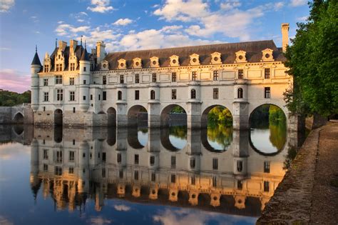 12 stunning castles to see in Europe