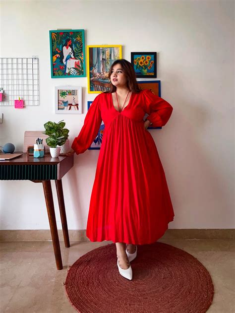 XS - 10XL | Under 4k Styles