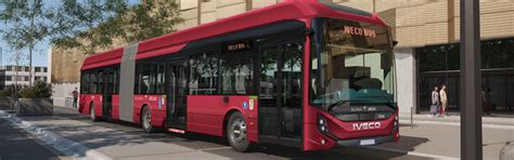 IVECO BUS signs largest electric order in Italy for 411 e-buses