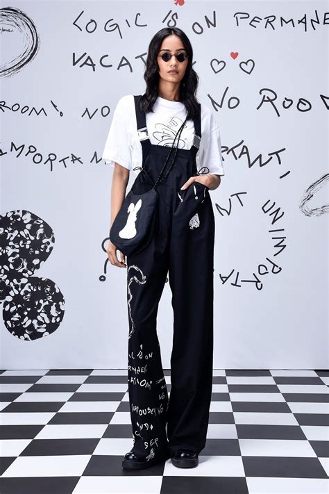 Women Scribble Text Dungree Women Scribble Text Dungree – Genes Online ...