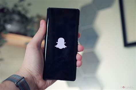 How to turn on Snapchat's dark mode on iPhone and Android