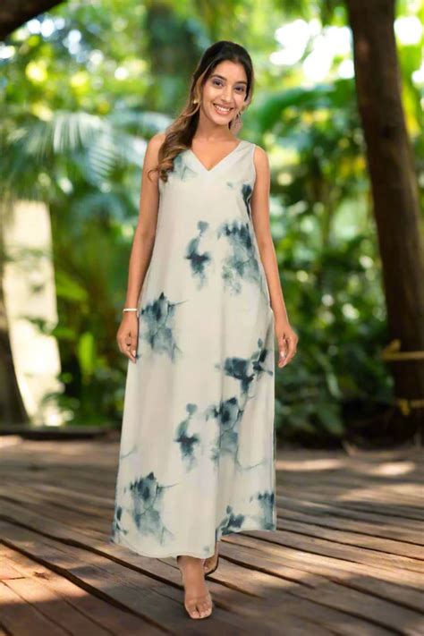 Mint Green Tie and Dye Long Dress – IndieJhola