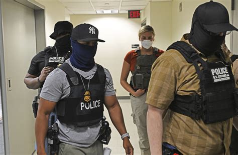 ICE Agent Ban on Wearing Masks Advances | Lipstick Alley