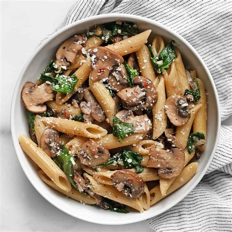Easy Mushroom Spinach Pasta with Lemon - Last Ingredient
