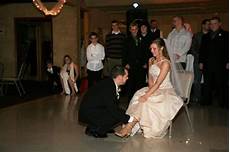 Wedding Garter Tradition by Bridal Garter Toss Wedding Traditions To Ditch Onewed Wedding Garter Tradition