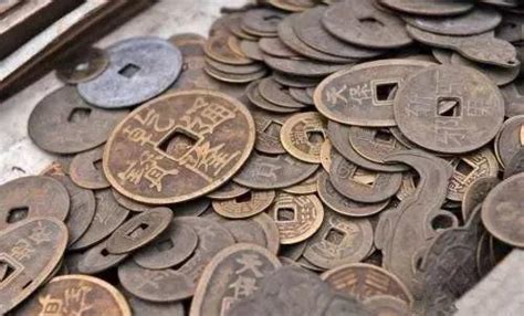 祖传下来的古钱币的市场价值怎样，价值极高交易市场异常火热！ - 每日头条