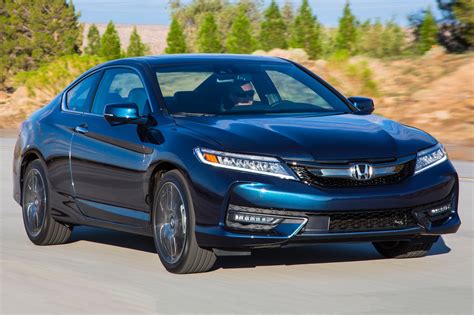 2017 Honda Accord VINs, Configurations, MSRP & Specs - AutoDetective