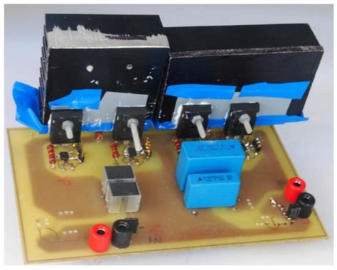 Smooth-Transition Simple Digital PWM Modulator for Four-Switch Buck ...