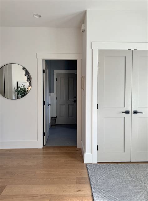 The 10 Best Interior Door Colors (Non-White) With White Trim