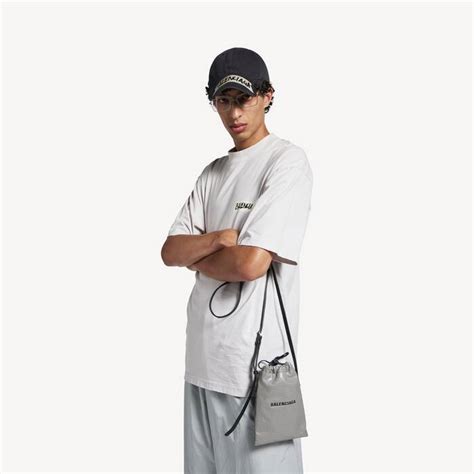 Shopper phone holder