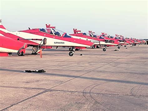 Suryakiran team rehearses in Surat, 9 fighter planes take off, air-show ...