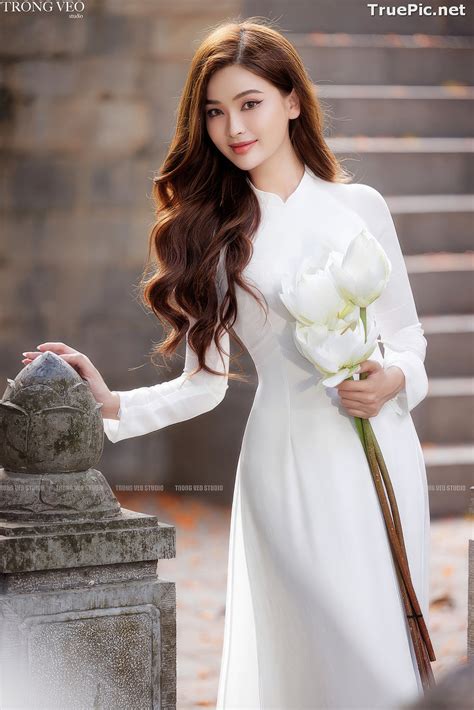 Vietnamese Model - Hong Trang (71 pictures)