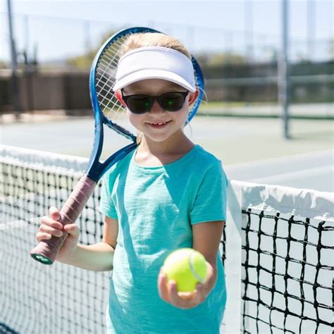 Playing Tennis 的图像结果