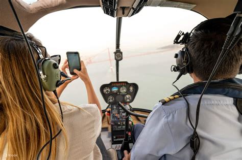 Helicopter Experience in Lisboa - Klook India