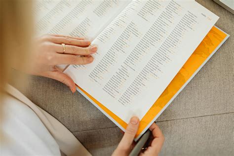 Glossary vs Index: What’s the Difference in Textual References ...