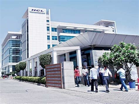 HCL டெக்னாலஜிஸ் பங்குகள் 4.64 சதவீதம் உயர்வு..! | HCL Tech share price ...