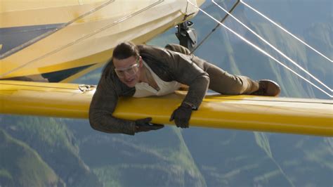 Tom Cruise Plane Stunt