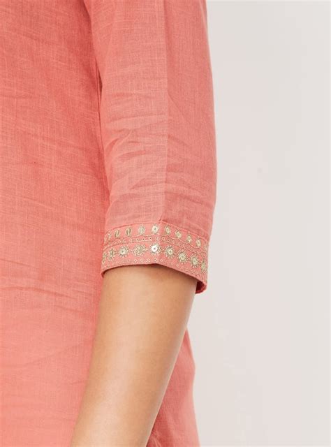 Buy Women Yoke Embroidered Straight Kurta Online at just Rs. 599.0 ...
