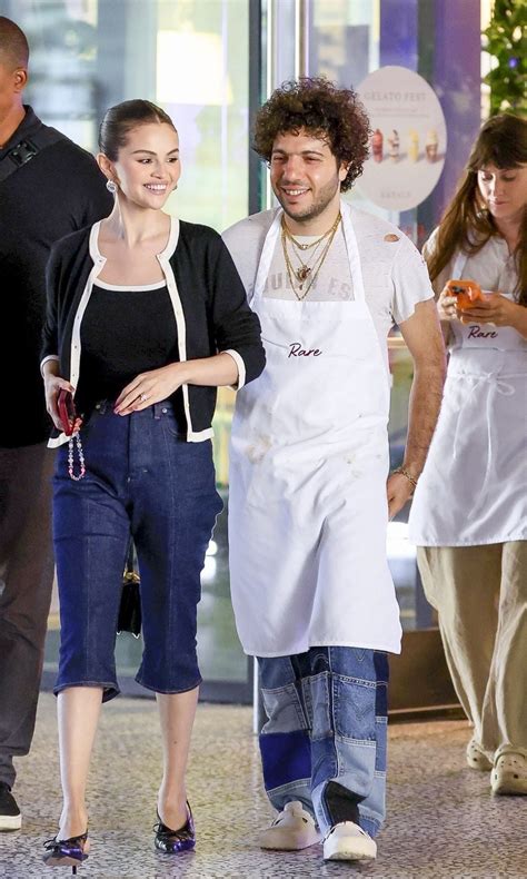 Selena Gomez's fiancé Benny Blanco criticized for eating $200 ...