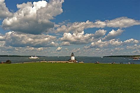 Bug Light Park - Portland Breakwater Light Landmark in South Portland ...