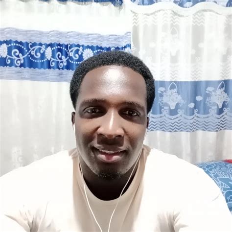 Reseña literaria Noviembre 2025 FILOSOFÍA Y OPINIONES DE MARCUS GARVEY ...