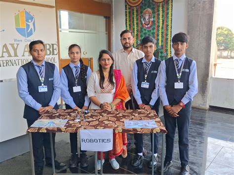 Students of Jai Ambe School created a robotic project with the help of ...