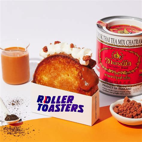 โทสต์กรอบไส้ทะลัก โดยเชฟแม๊ก - Roller Toasters @ Banthatthong by Chef ...