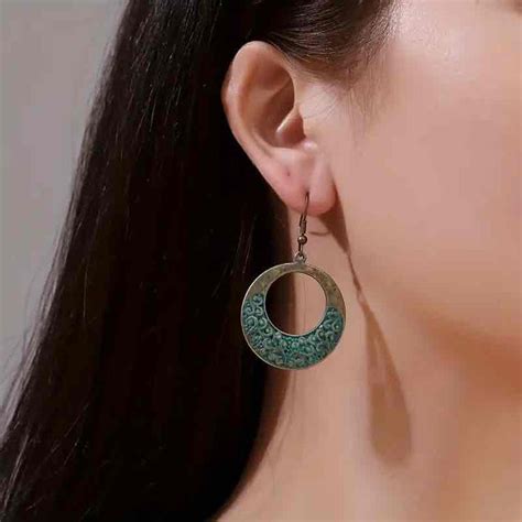 Hoop Earrings – Zuzu's Trove