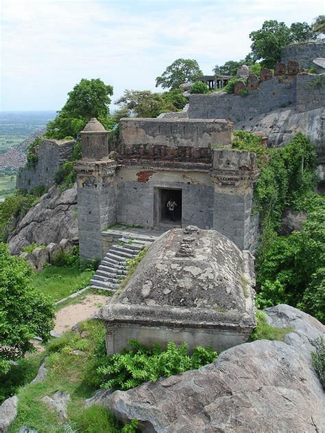 Gingee Fort | IndiaUnveiled