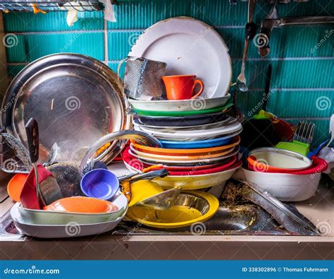 Washing Dirty Dishes in the Kitchen is a Routine but Essential Task Stock Illustration ...