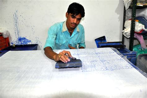 D'source Introduction | Chikankari Embroidery of Lucknow II | D'Source ...