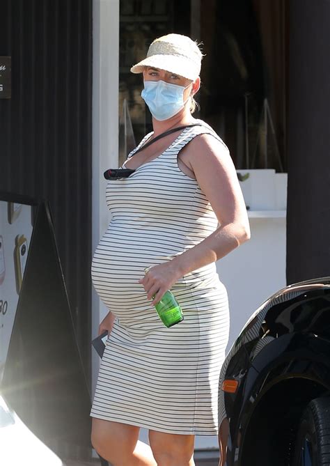 Pregnant KATY PERRY Out in Santa Barbara 08/08/2020 – HawtCelebs
