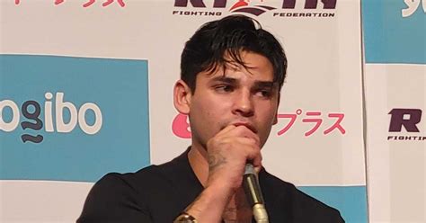 【超RIZIN.3】前日公開計量でハプニング 皇治とライアン・ガルシア陣営が一触即発、会場騒然 - サンスポ