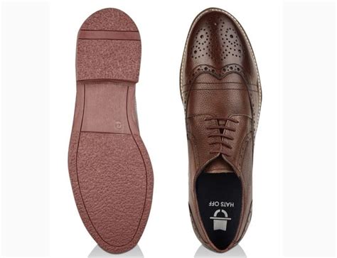 10 Essential Things Every Fashionable Guy Should Definitely Have Right Now