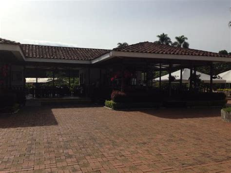 HOTEL & CABANAS CONSOTA (Pereira) - Specialty Inn Reviews, Photos, Rate ...