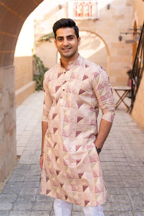 The Tribal Geometric Foil Print Long Kurta In Off-White And Pastel Pin ...