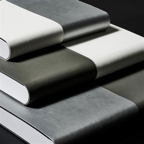 Zequenz Basic+ A6 Squared and Blank Notebook - White Silver – penpencilink