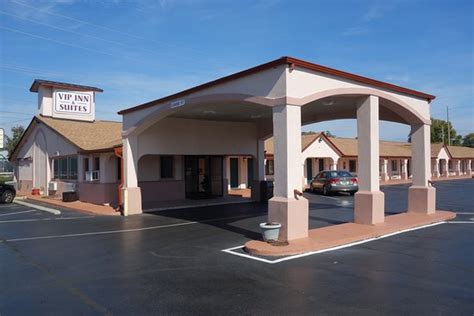 VIP INN AND SUITES (Huntsville) - Hotel Reviews, Photos, Rate ...