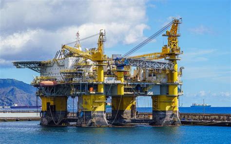 Shell, Reliance, ONGC complete India's first offshore facilities ...