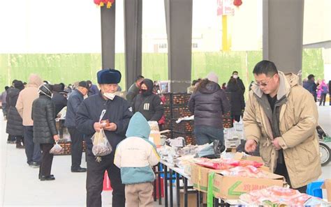 海阳市政府 今日海阳 首届年货节：把年货和运气一起带回家