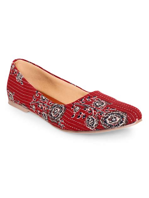 Buy Handmade Printed Belly Shoes for Women with Traditional Indian Art ...