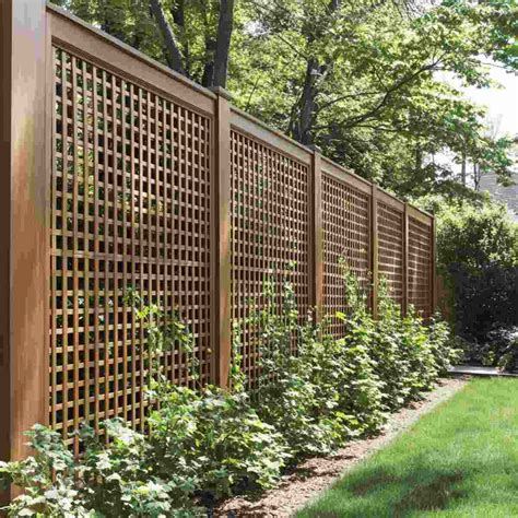 10 Beautiful DIY Wooden Lattice Ideas for Stylish Home and Garden