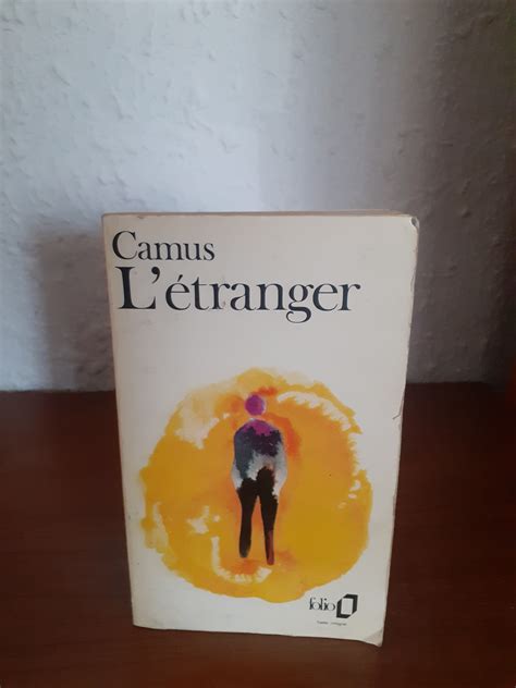 L'etranger de Camus, Albert: Bueno Rústica (1978) | Librería Maldonado
