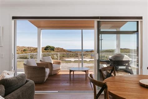 Pearl by the Sea - Papamoa Beach - Houses for Rent in Papamoa, Bay of ...