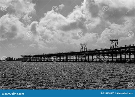 Black and White Picture of the Rio Tinto Company Dock or in Spanish ...