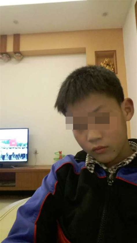 13岁男孩遭围殴侮辱 两名未成年行凶者被公诉_新闻频道_中国青年网