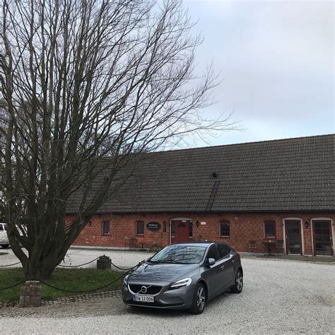 WIRKETORP LANDSBYGDSHOTELL (Kavlinge) - Hotel Reviews & Photos ...