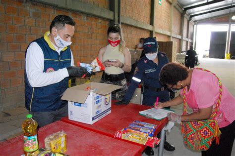 Población Afro, Indigena y vulnerable de neiva, beneficiadas con 2.400 ...